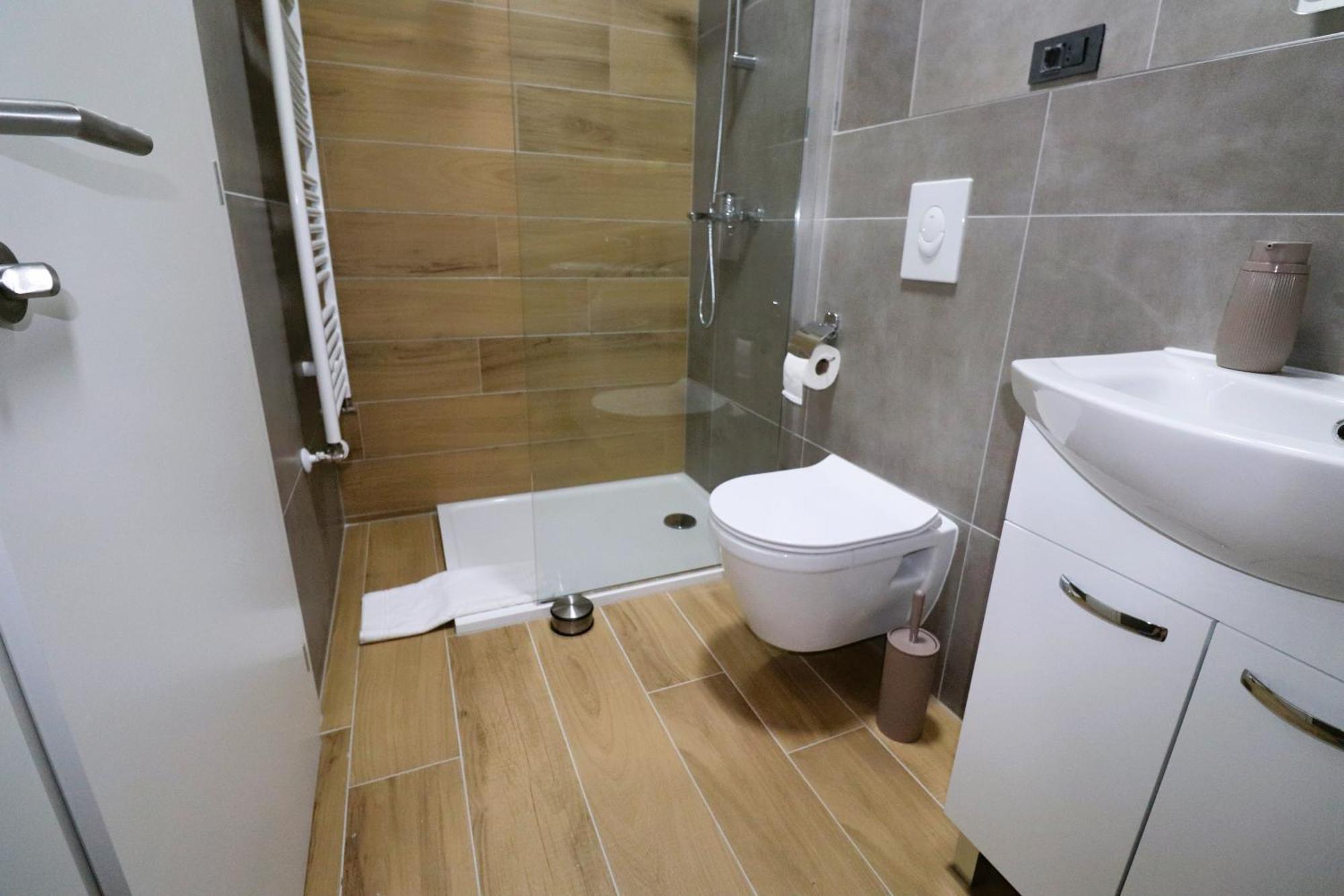 Rooms Matic Velika Mlaka Buitenkant foto